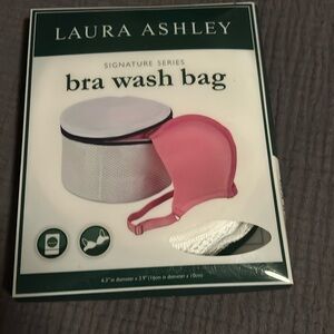 NIB Laura Ashley bra wash bag